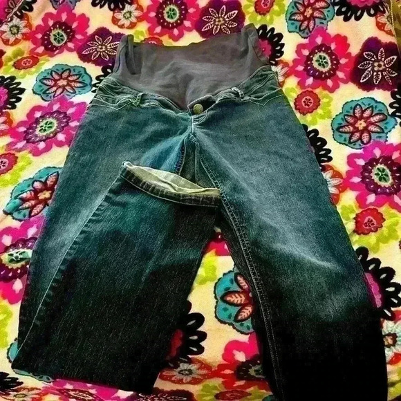 Thyme maternity jeans - Picture 1 of 4